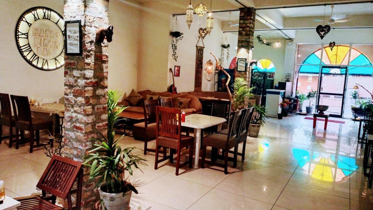 Rangbaari Stays & Cafe Jodhpur  Esterno foto